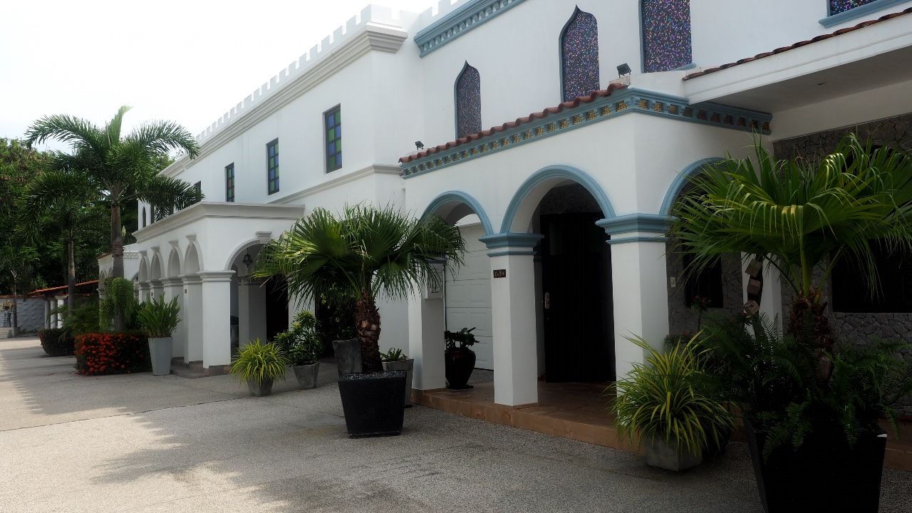Carewell Private Villa's