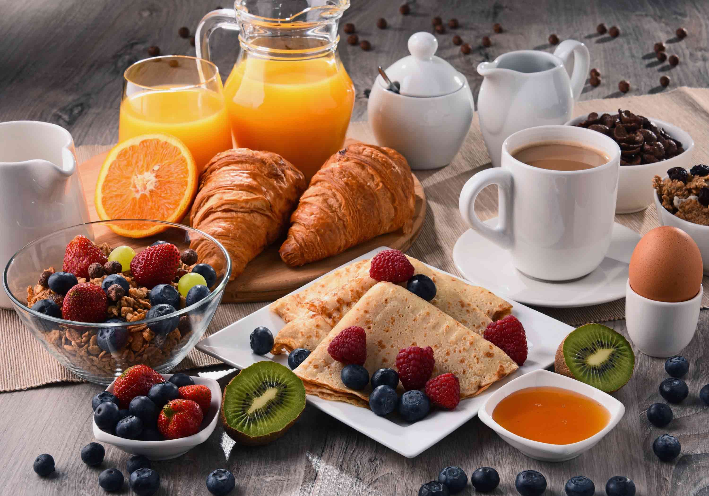 Reichhaltiges Frühstück